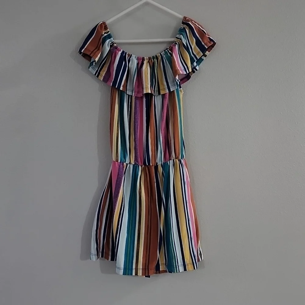 2 Rompers - Picture 6 of 7